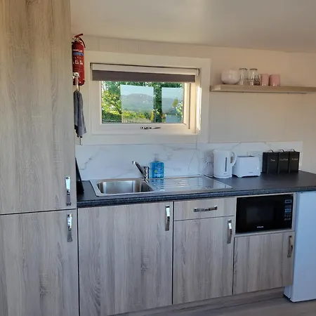 아파트 Nead Neamhai *